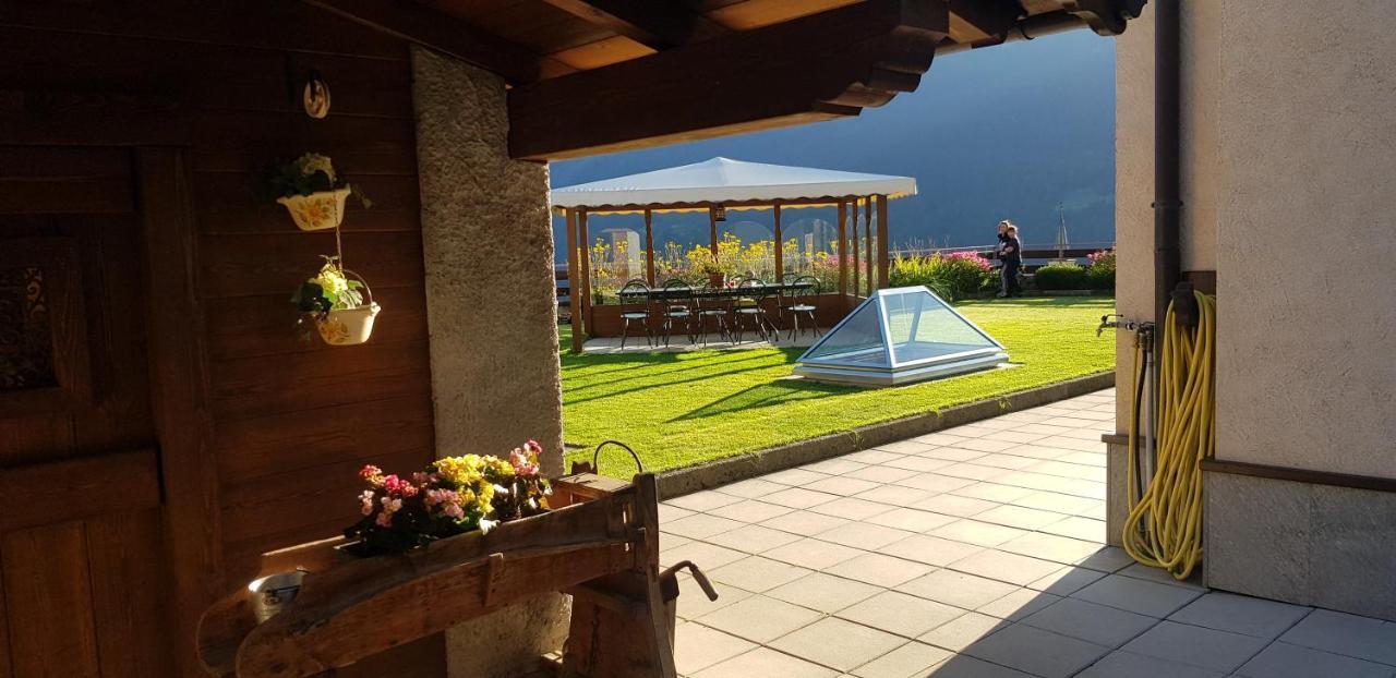 Best House Snc Di Elisa Baroni E Beatrice Dei Cas Bormio Luaran gambar
