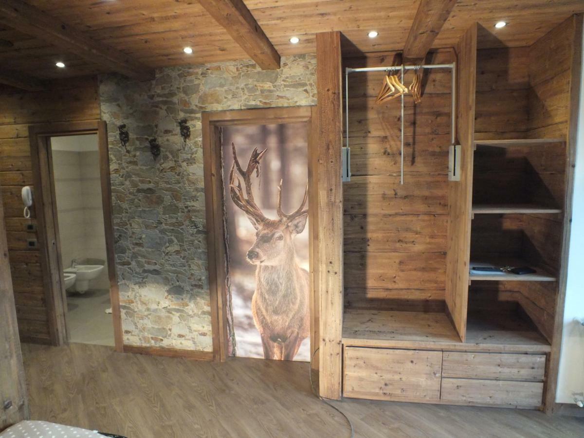Best House Snc Di Elisa Baroni E Beatrice Dei Cas Bormio Luaran gambar